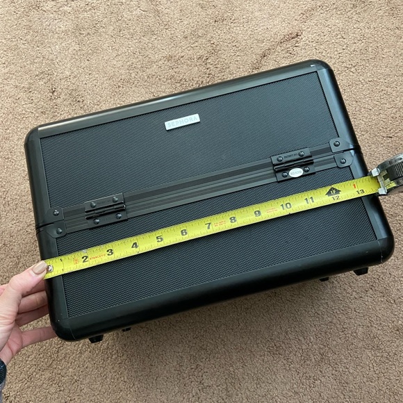 Makeup Case - Picture 7 of 16